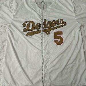 Freddie Freeman White LA Dodgers Jersey Gold Red Lettering Stadium Giveaway
